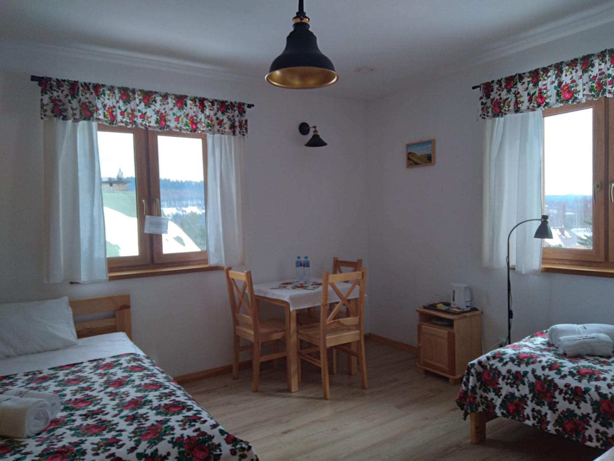 Ostoja Gromadzyn Apartment Ustrzyki Dolne Exterior photo